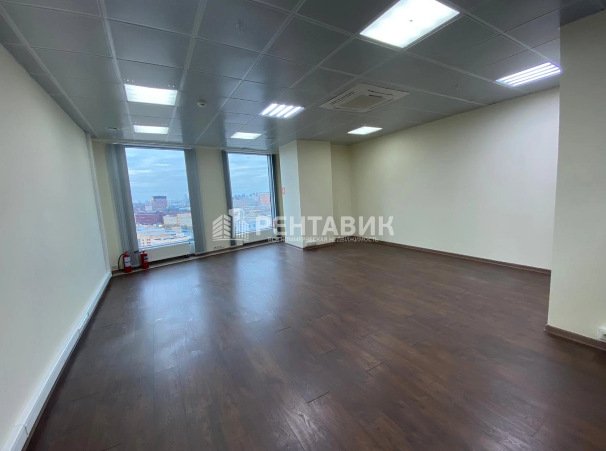 Офис Виктори Плаза площадью 450 квадратных метров