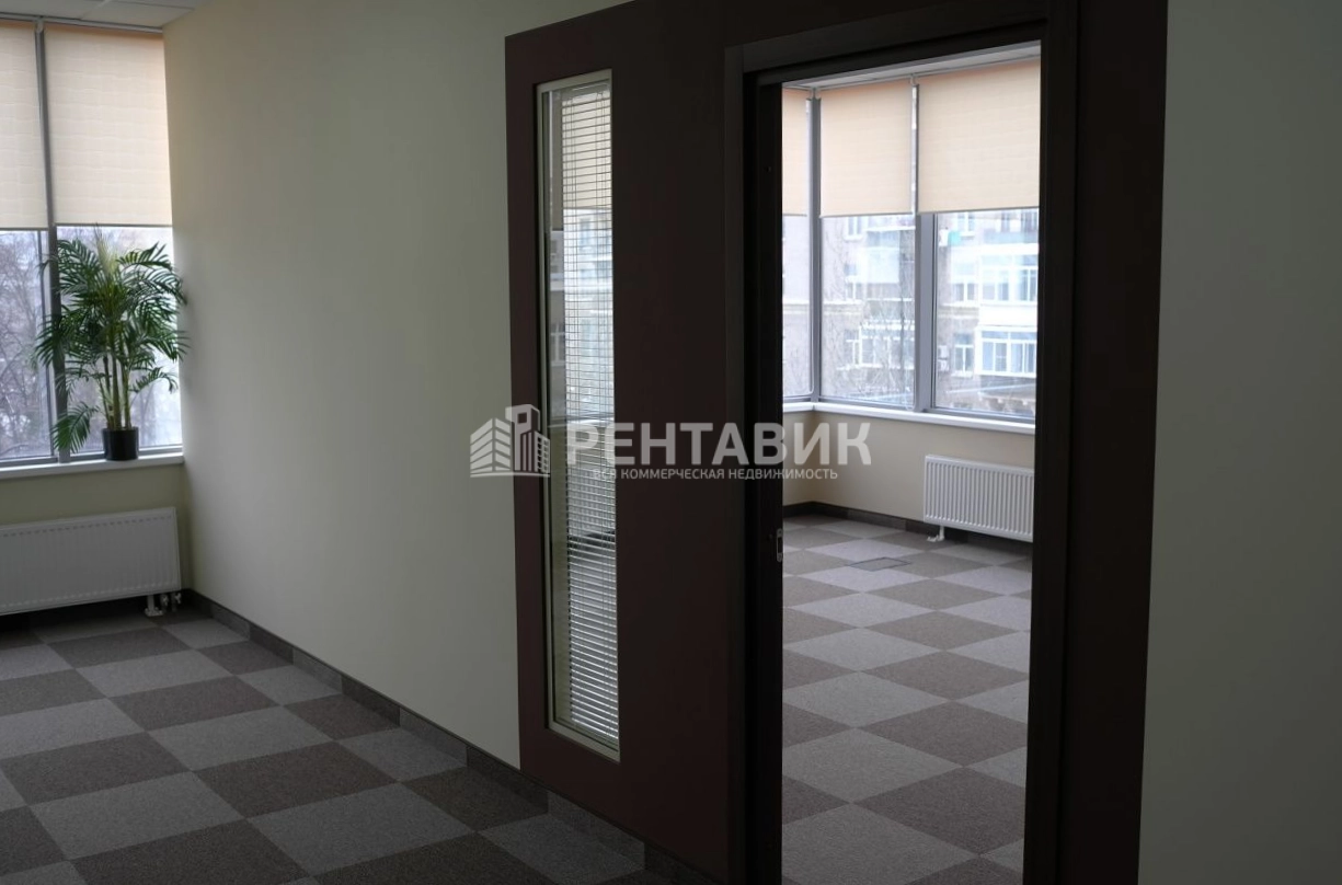 Офис Трио площадью 479 квадратных метров