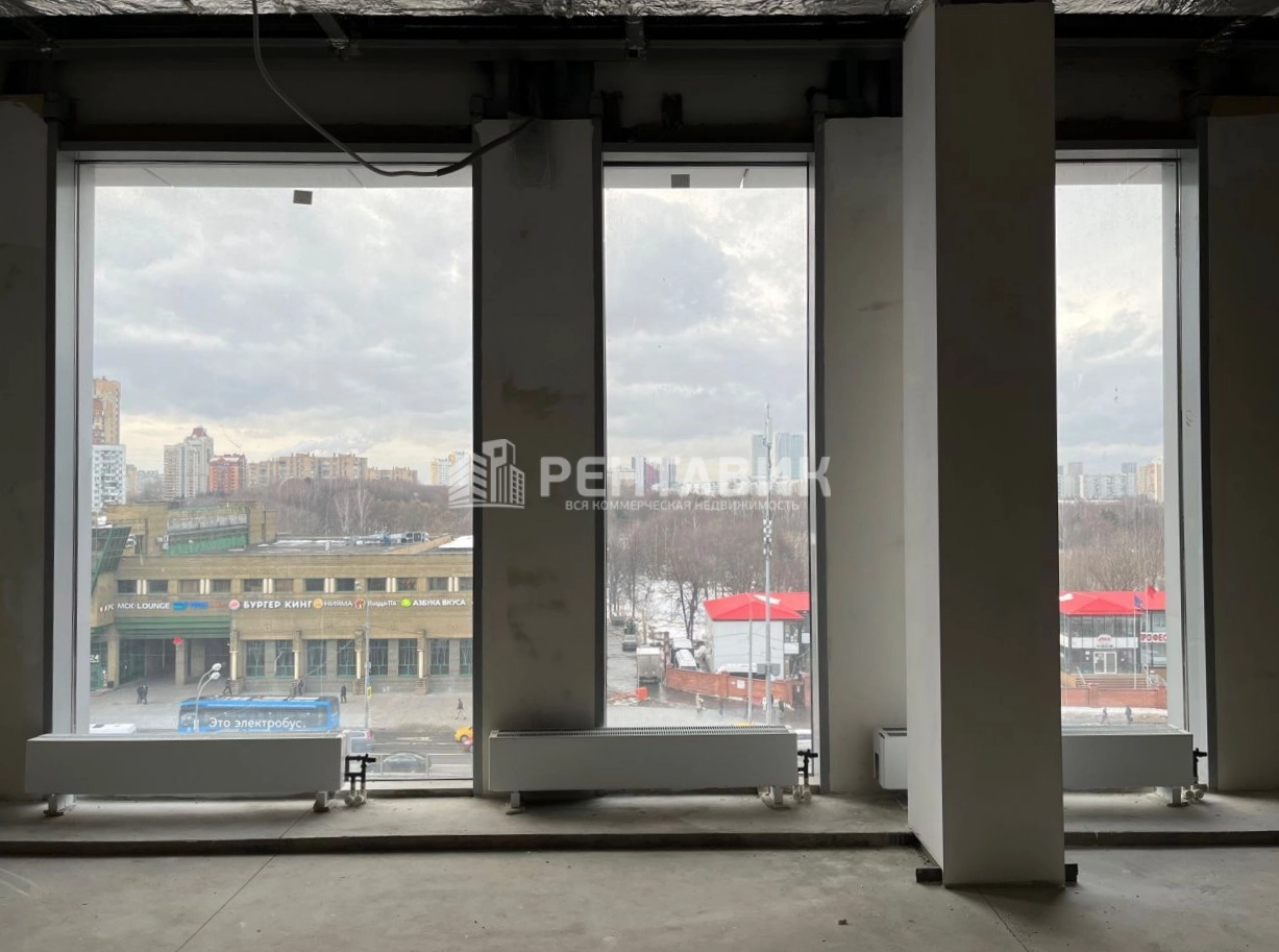 Офис Forum / Форум площадью 5710 квадратных метров
