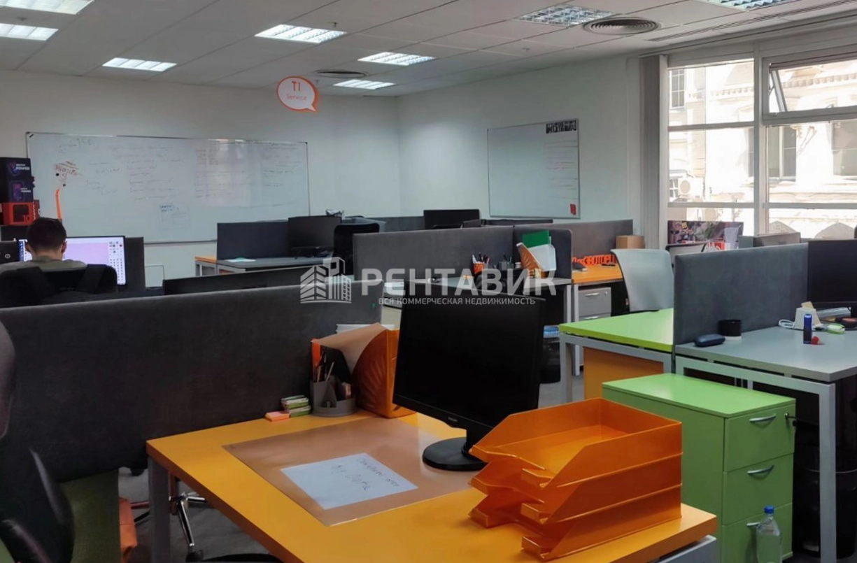 Здание целиком Ринко Плаза площадью 8141 квадратных метров