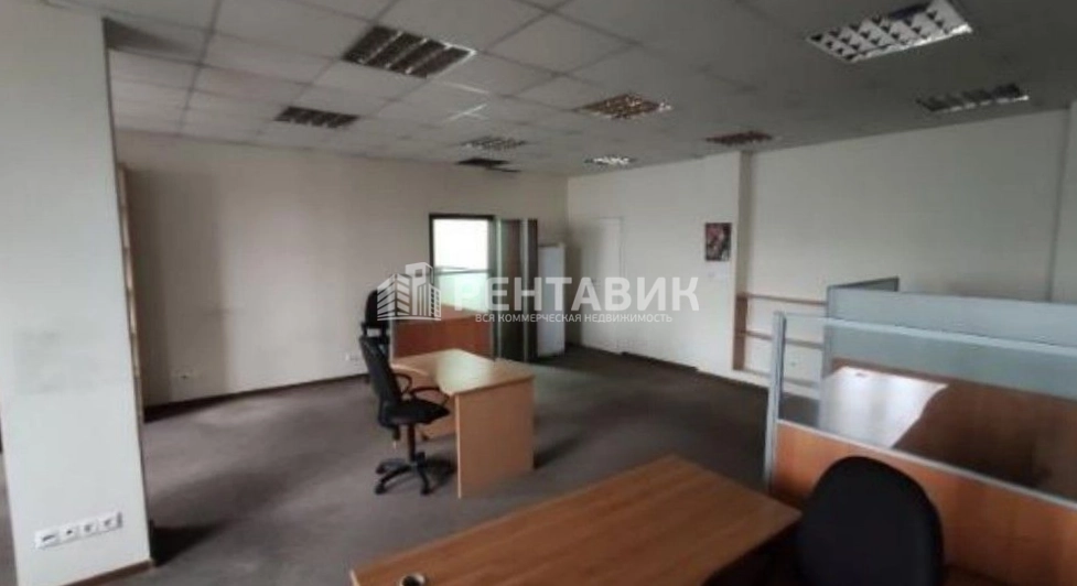 Офис Оружейная Плаза площадью 597 квадратных метров