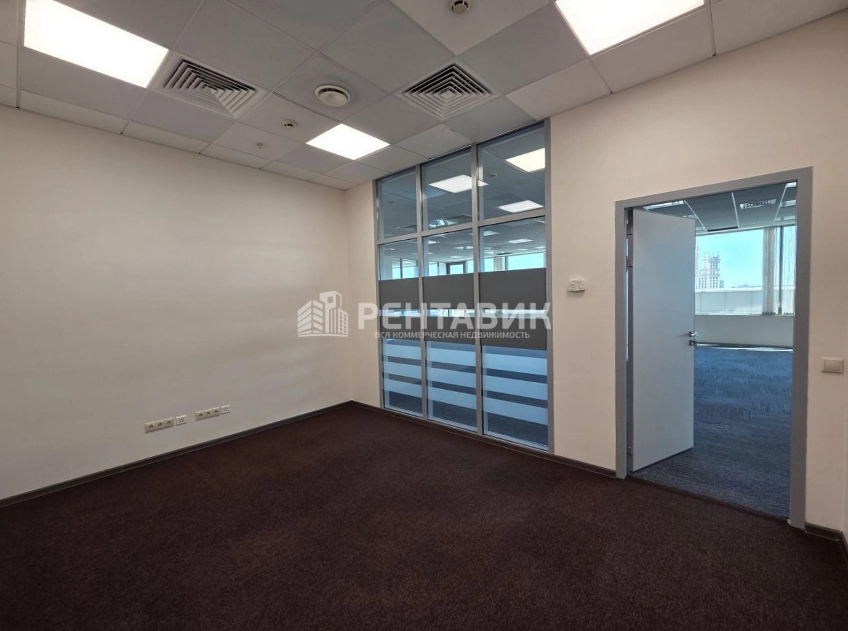 Офис Central City Tower / Централ Сити Тауэр площадью 1255 квадратных метров