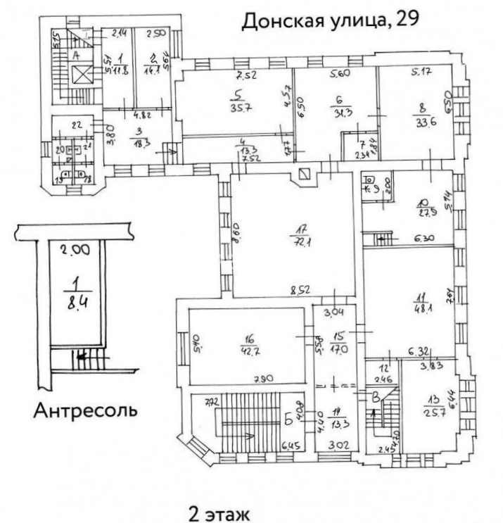 Здание целиком Дом купчихи Мельниковой площадью 2508.4 квадратных метров