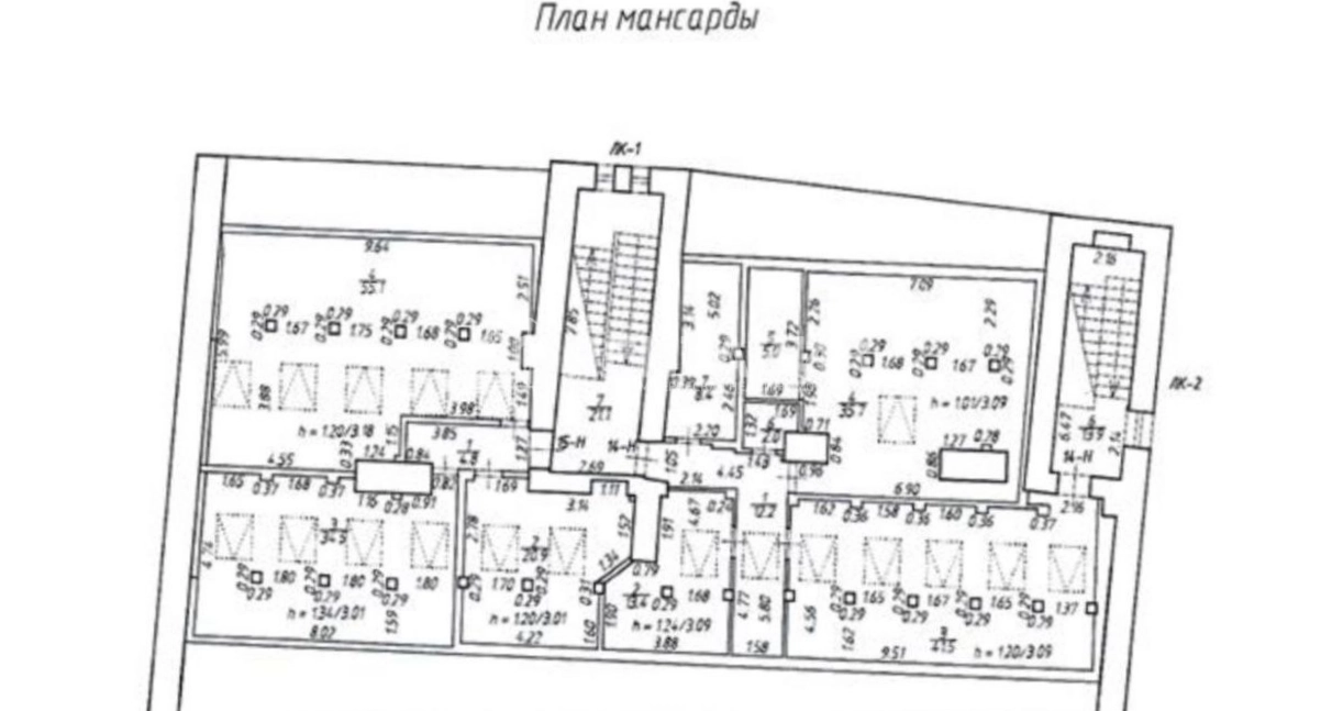 Здание целиком Малая Ратуша площадью 1384 квадратных метров