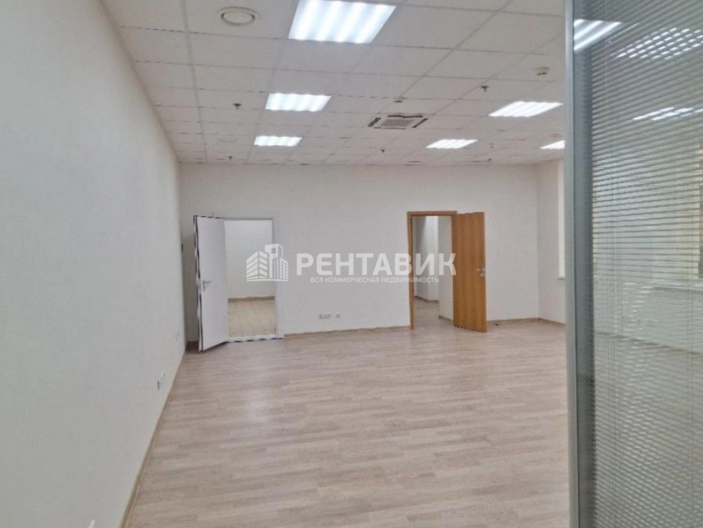 Офис Дженсен Хаус на Макарова, 32 площадью 265 квадратных метров