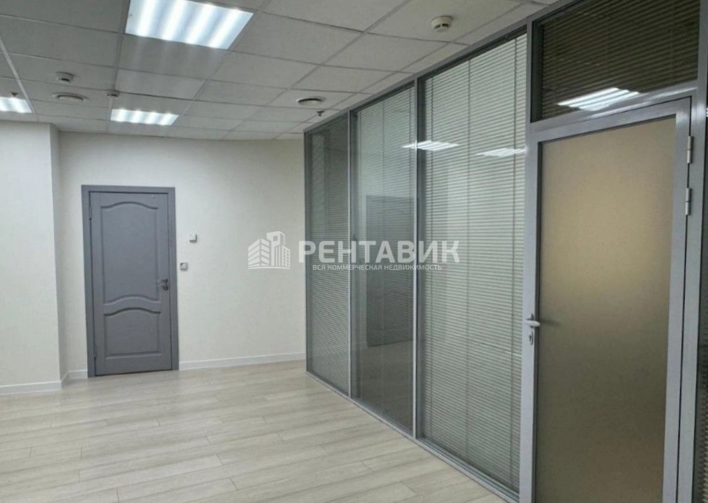 Офис Дженсен Хаус на Макарова, 32 площадью 265 квадратных метров