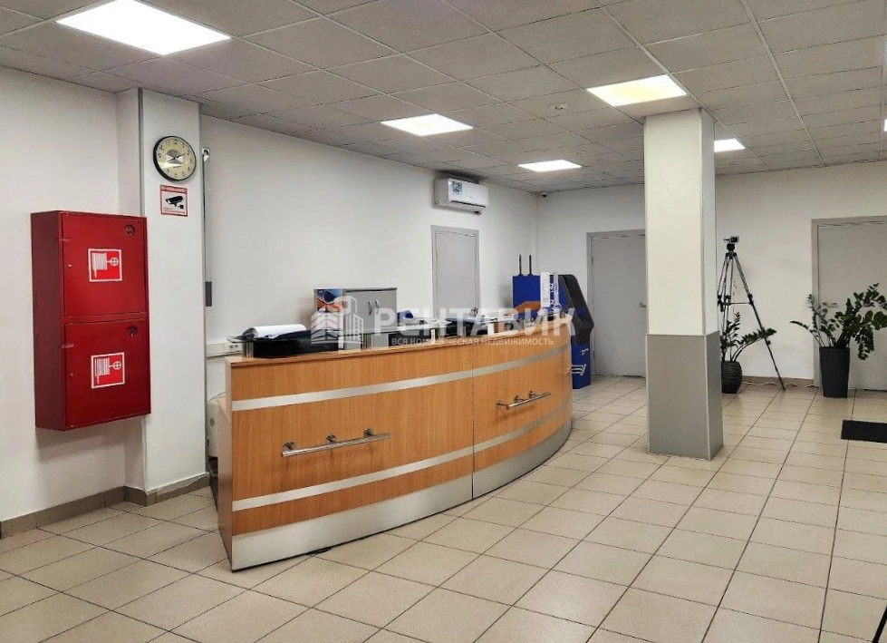Здание целиком Салют площадью 8046 квадратных метров