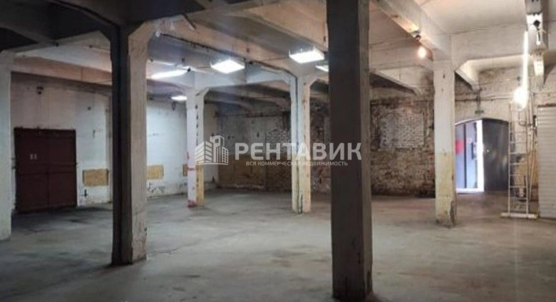 Склад Московский, 93В площадью 2000 квадратных метров