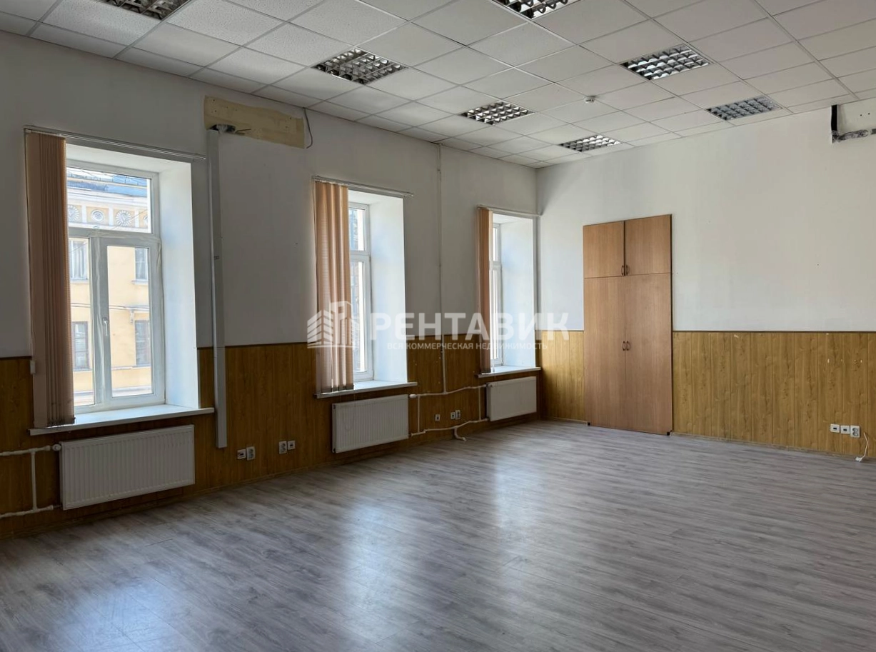 Офис Полтавская, 3 площадью 603 квадратных метров