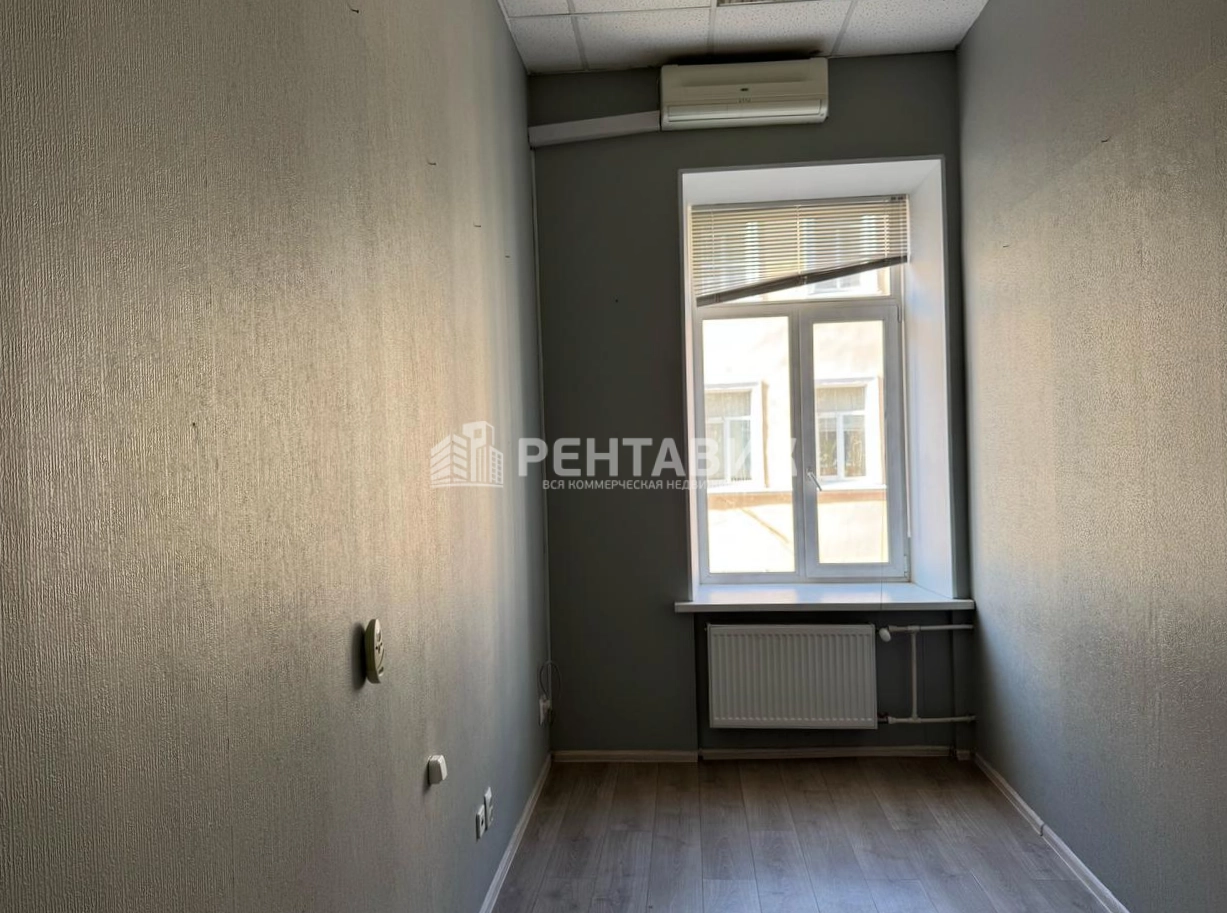 Офис Полтавская, 3 площадью 603 квадратных метров