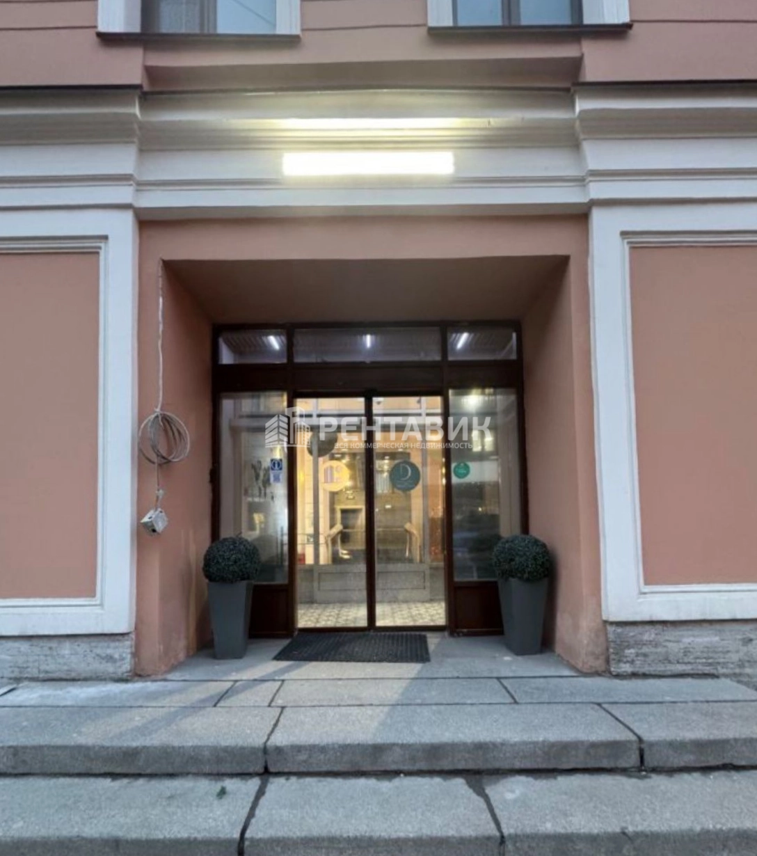 Офис Полтавская, 3 площадью 603 квадратных метров