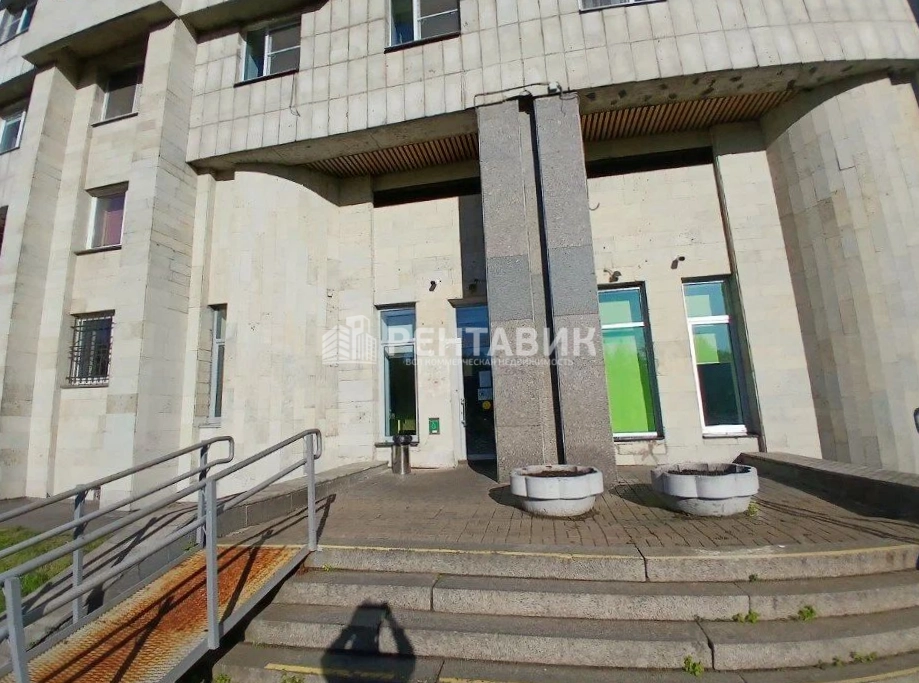Помещение свободного назначения Морская, 17 площадью 253 квадратных метров
