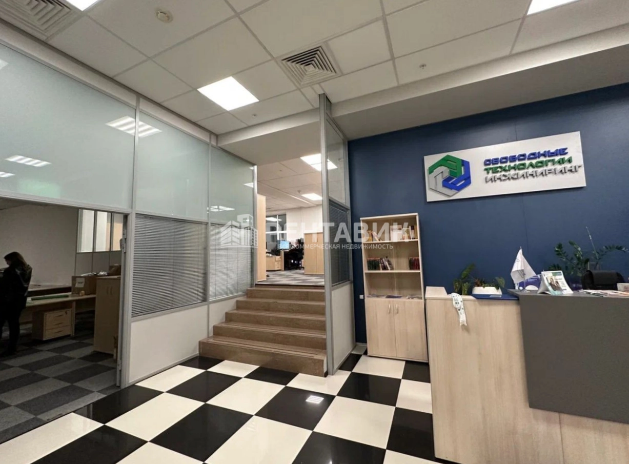 Офис Baker Plaza / Бейкер Плаза площадью 580.8 квадратных метров