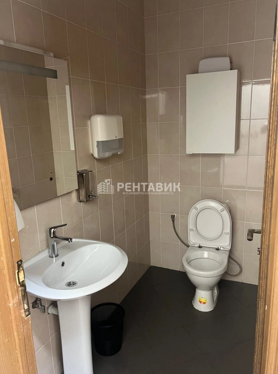 Офис Бахрушина, 23с1 площадью 451 квадратных метров