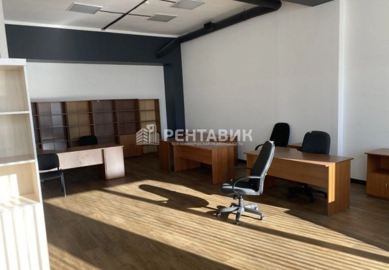 Офис Двинская, 3 площадью 400 квадратных метров