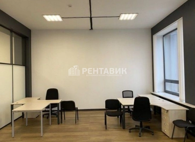 Офис Двинская, 3 площадью 400 квадратных метров