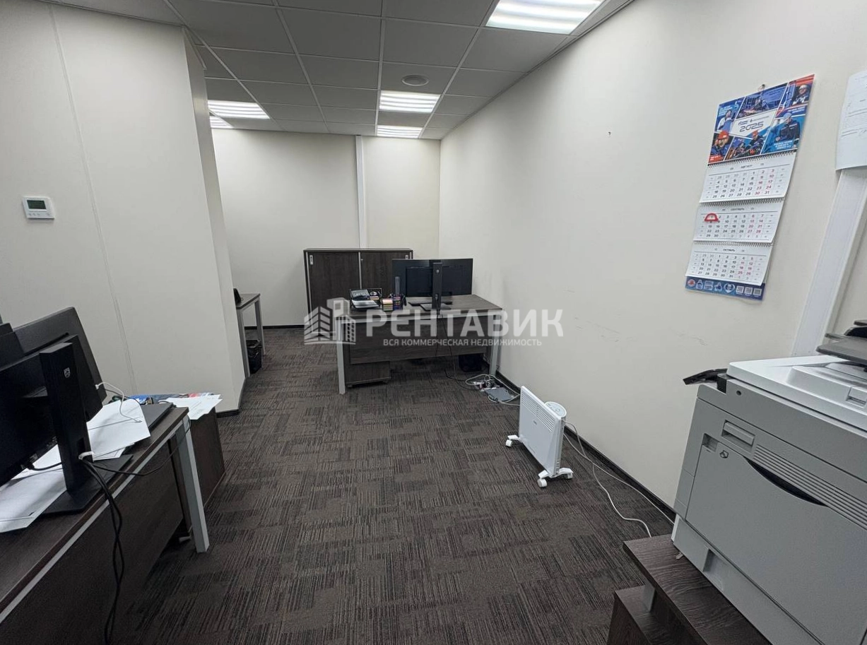 Офис Аэроплаза площадью 1165 квадратных метров
