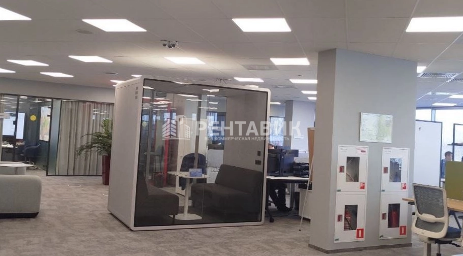 Офис Аэроплаза площадью 473 квадратных метров