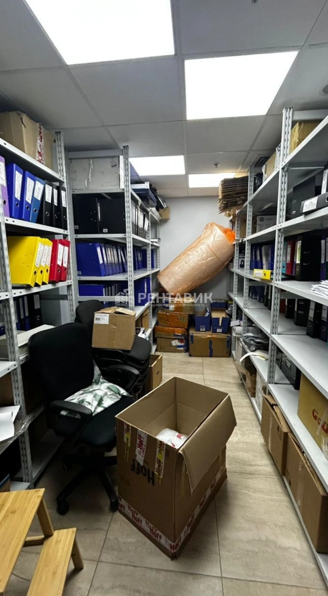 Офис Монарх площадью 394 квадратных метров