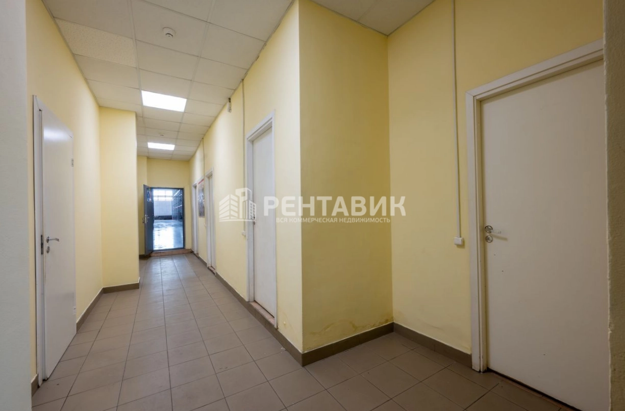 Склад Интертерминал Парнас, литер Б площадью 3200 квадратных метров