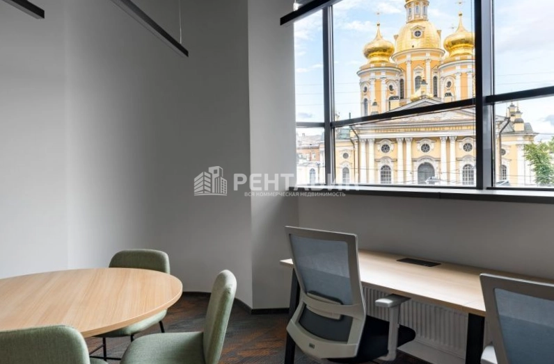 Офис Renaissance Hall площадью 440 квадратных метров