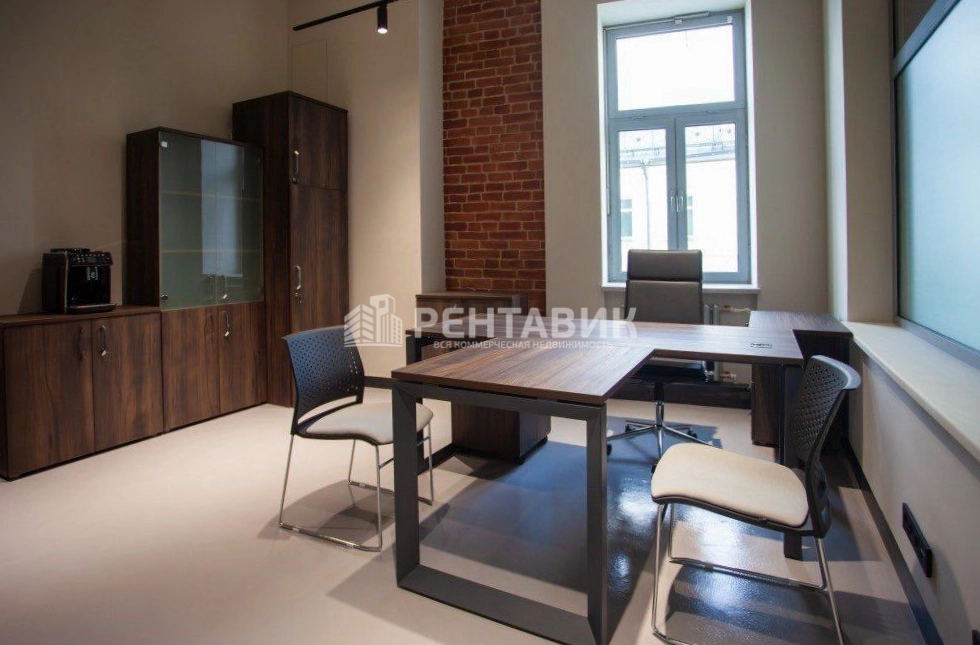 Офис Лубянский, 19с1 площадью 205.6 квадратных метров