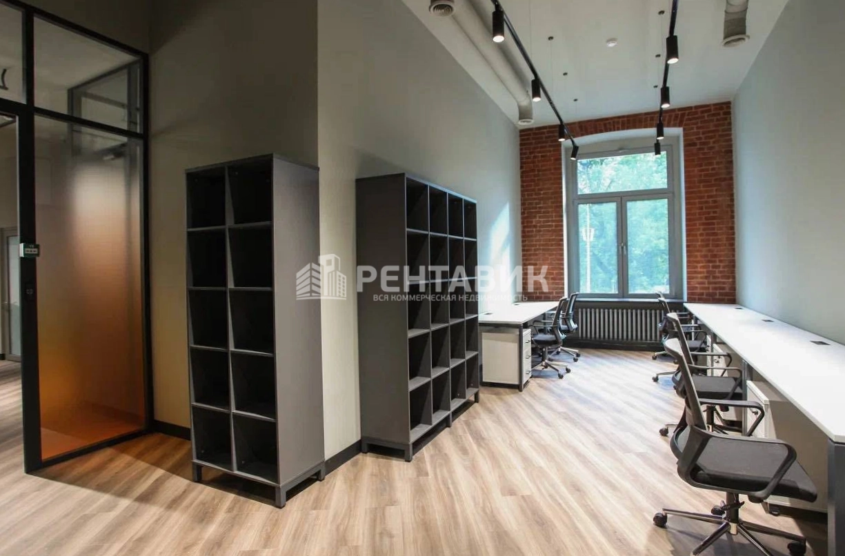 Офис Лубянский, 19с1 площадью 305.29 квадратных метров