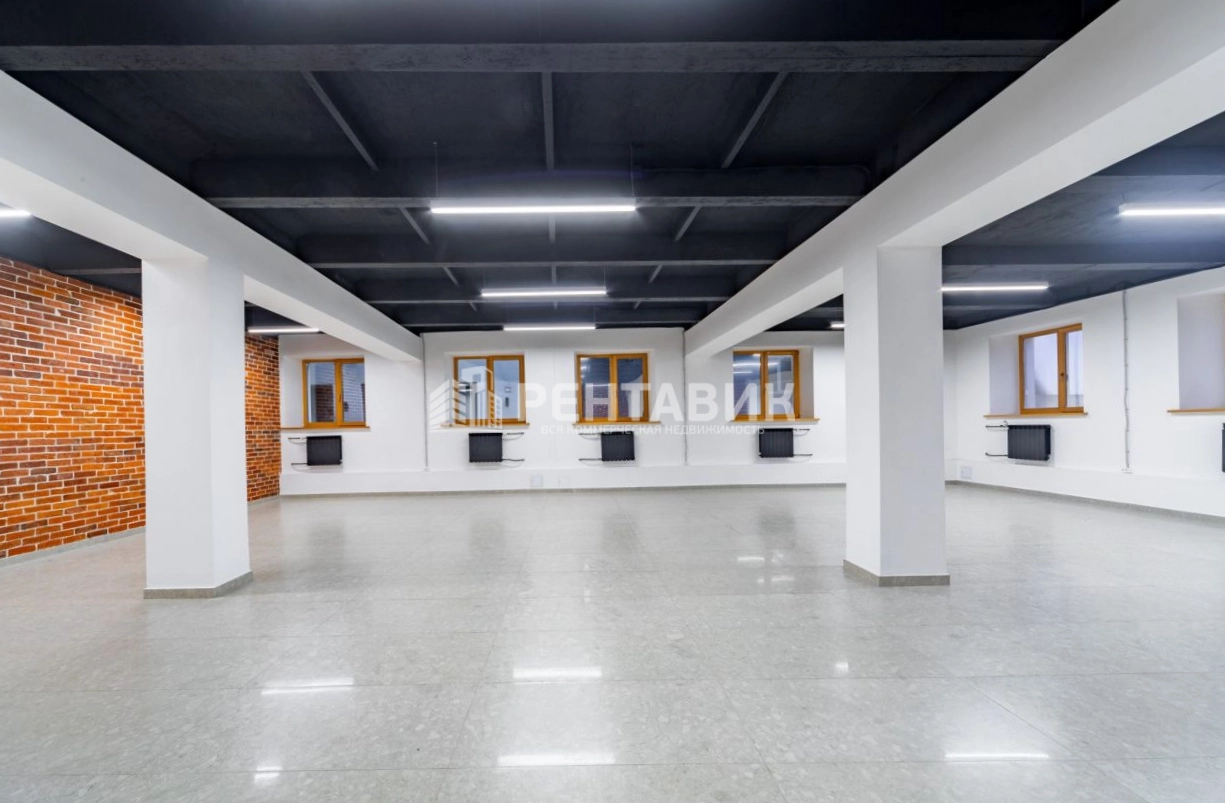 Офис ЛОФТ 325 площадью 381 квадратных метров