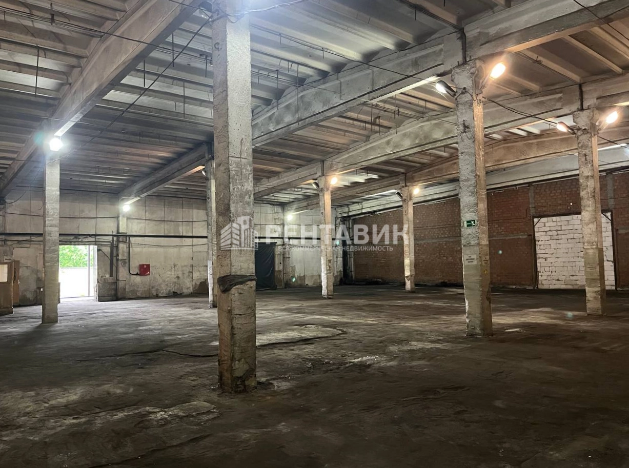 Склад Пригородный, Вырицкое, 2 площадью 2400 квадратных метров
