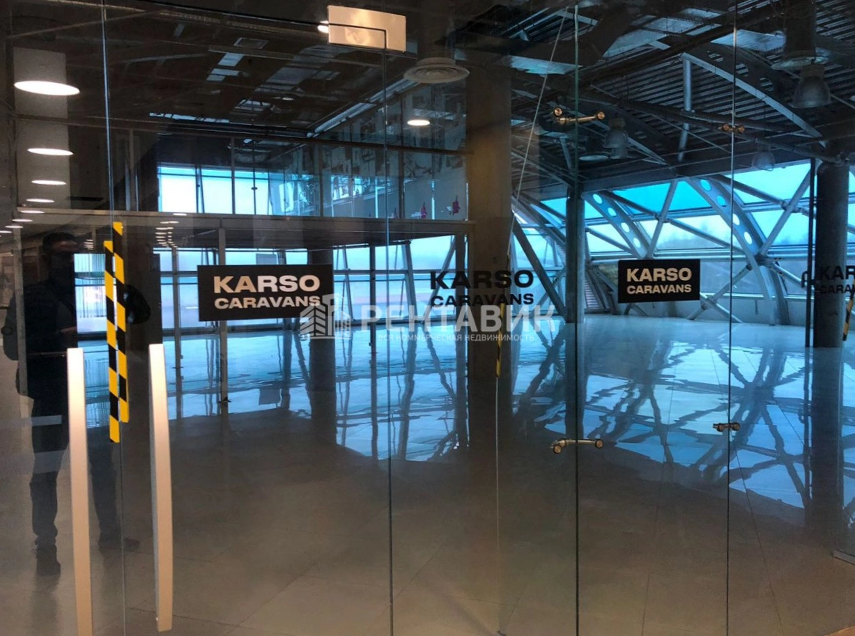 Помещение свободного назначения Новая Аура площадью 700 квадратных метров