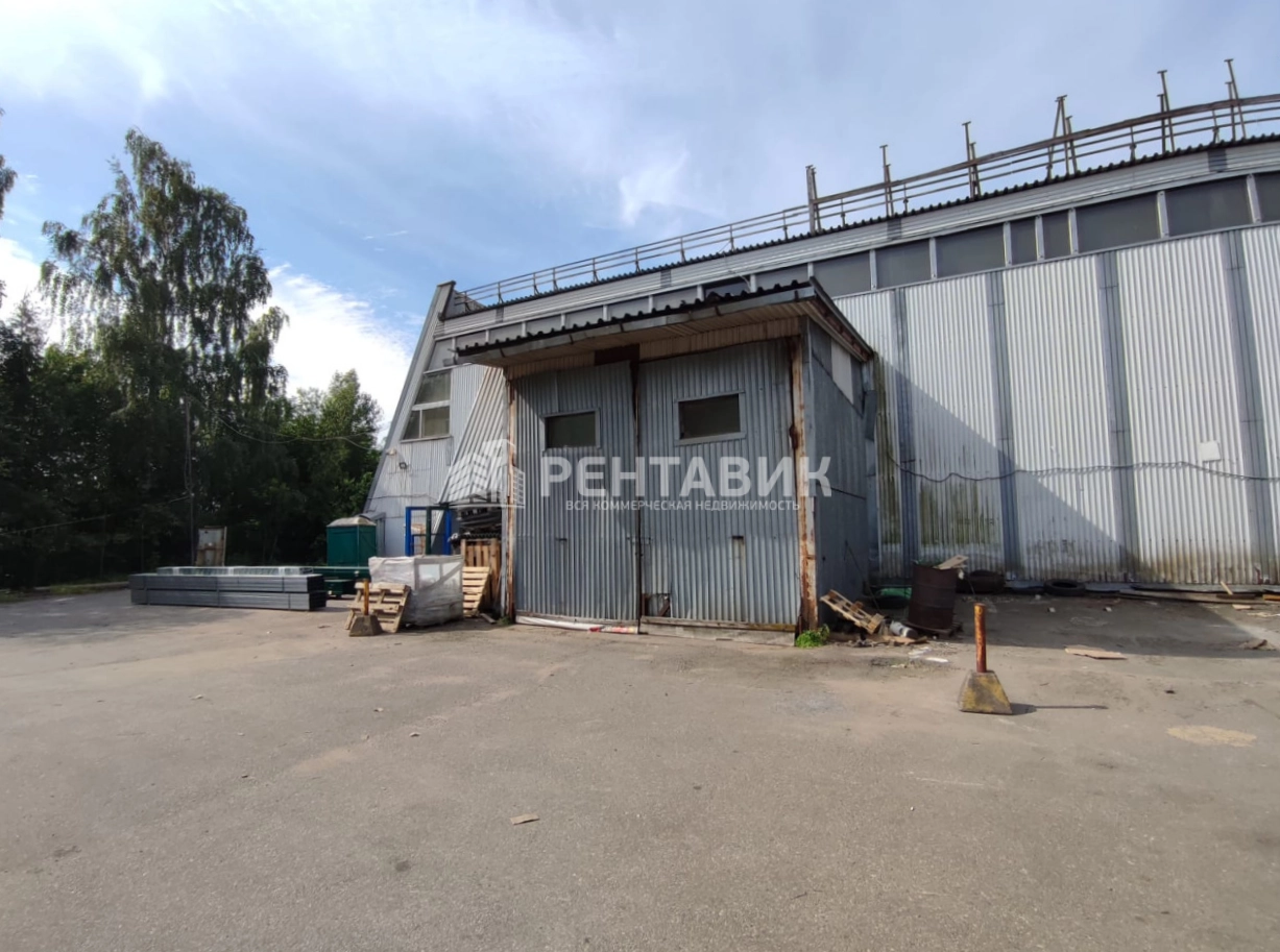 фасад дома, здание по адресу г Санкт-Петербург, пр-кт Обуховской Обороны, д 49