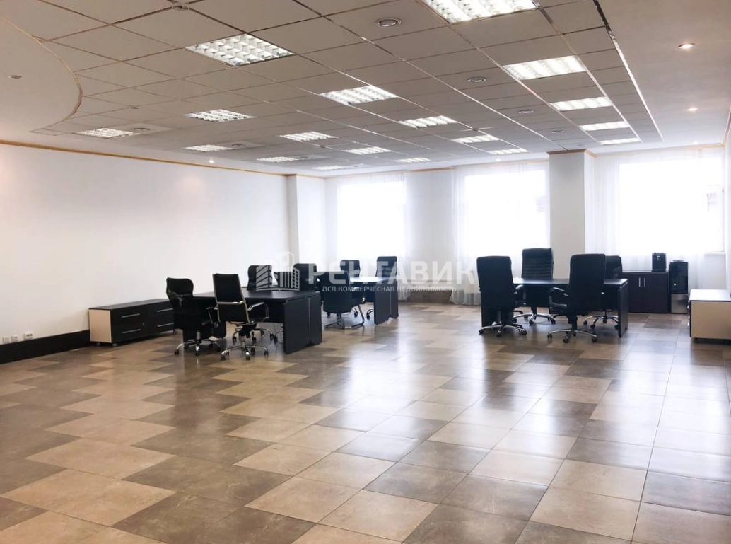 Офис Gregory's Palace / Грегорис Палас площадью 711 квадратных метров