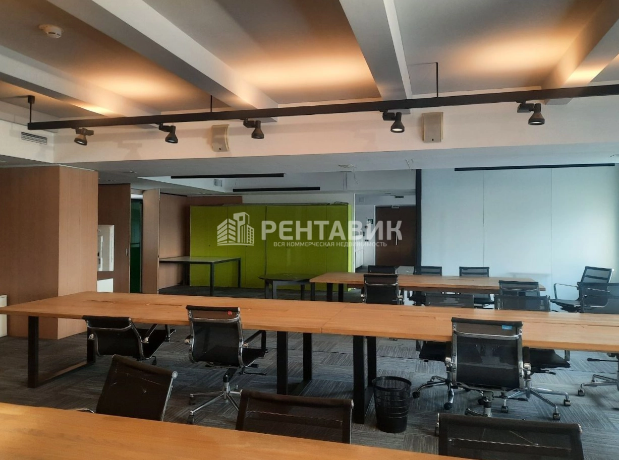 Офис Z-Plaza / Зет-Плаза площадью 1790 квадратных метров