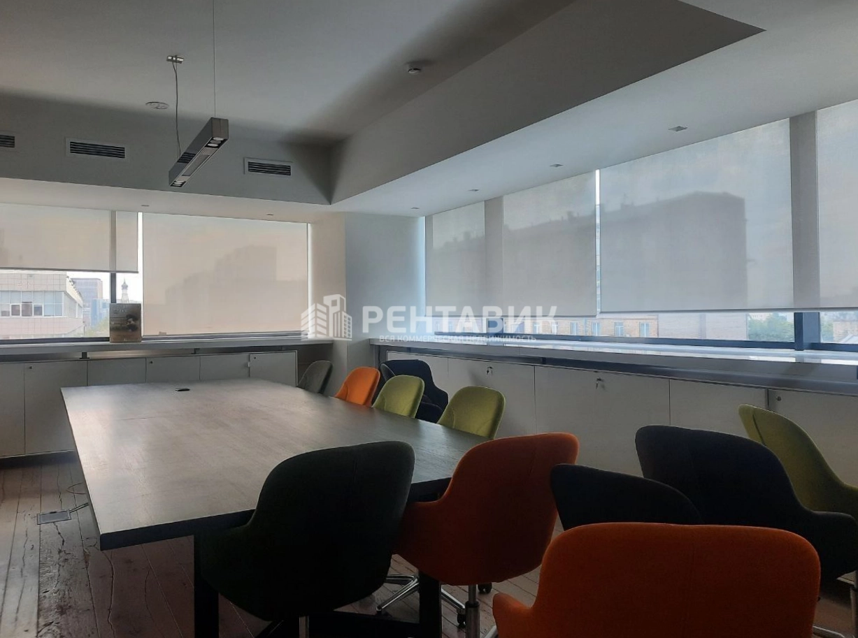 Офис Z-Plaza / Зет-Плаза площадью 1790 квадратных метров