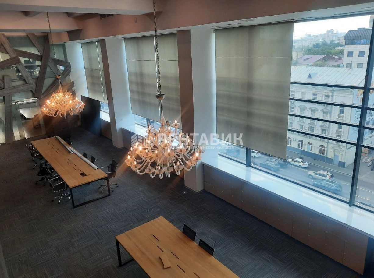 Офис Z-Plaza / Зет-Плаза площадью 1790 квадратных метров
