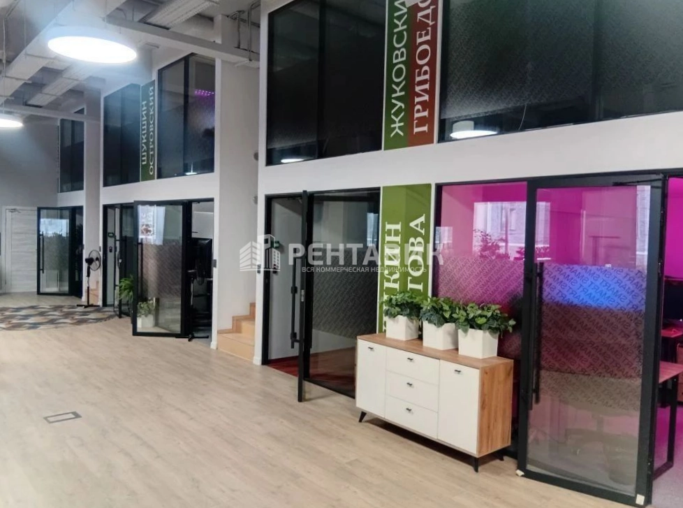 Офис Кирочная, 67 площадью 355 квадратных метров