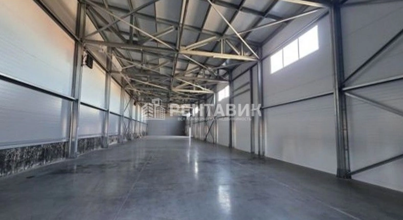 Производство Новосаратовка, Рабочая, 17 площадью 2800 квадратных метров