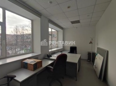 Офис Амилен площадью 1093 квадратных метров