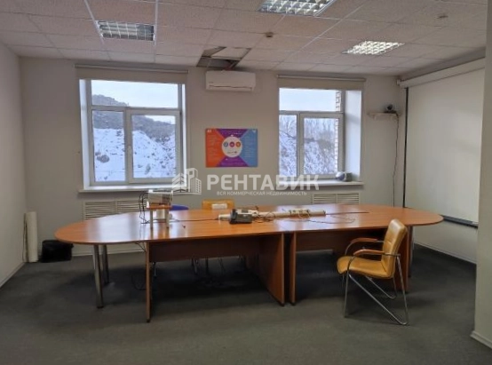 Офис Амилен площадью 1333 квадратных метров