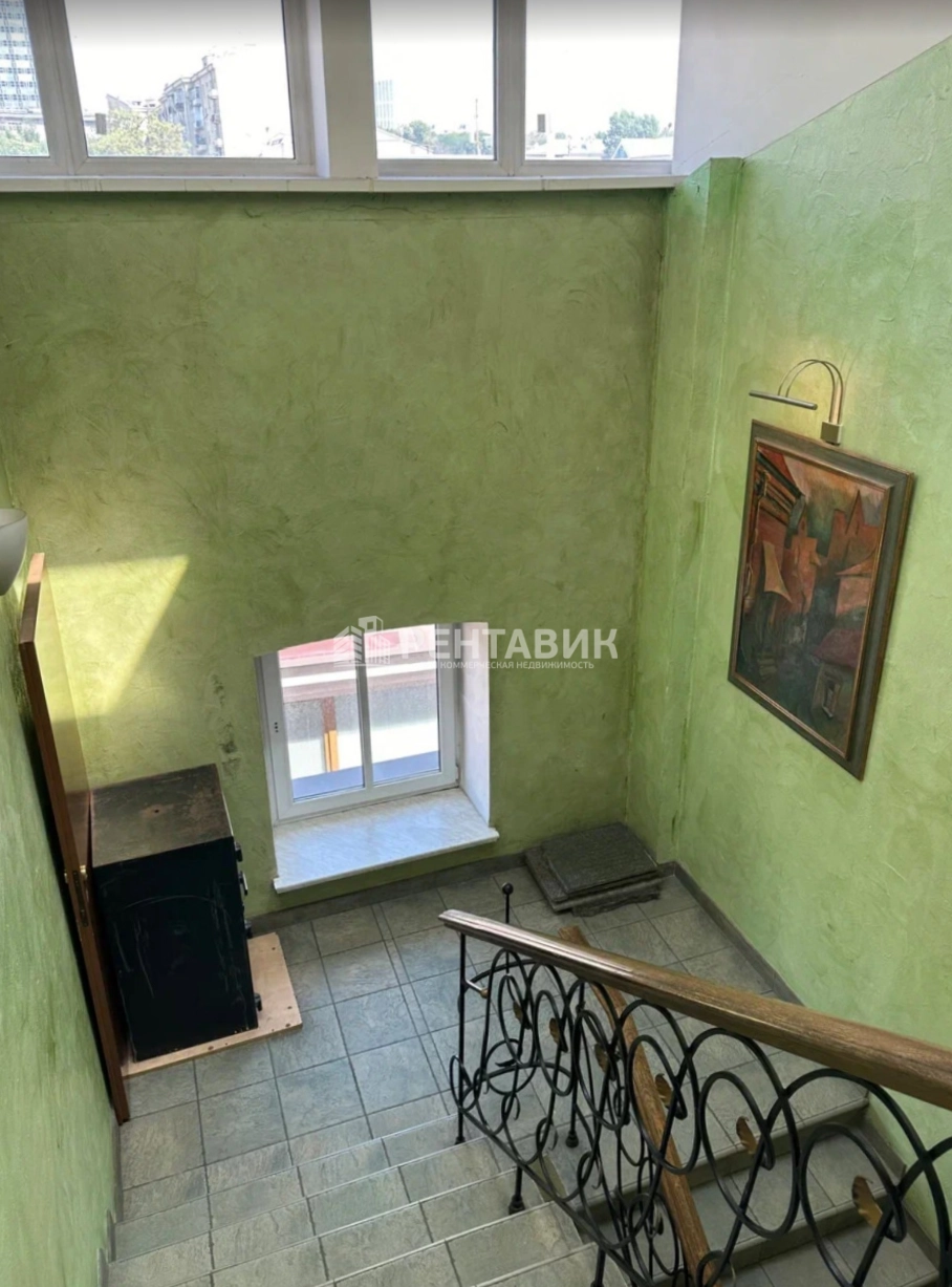 Здание целиком Николоямская Плаза площадью 5004.7 квадратных метров