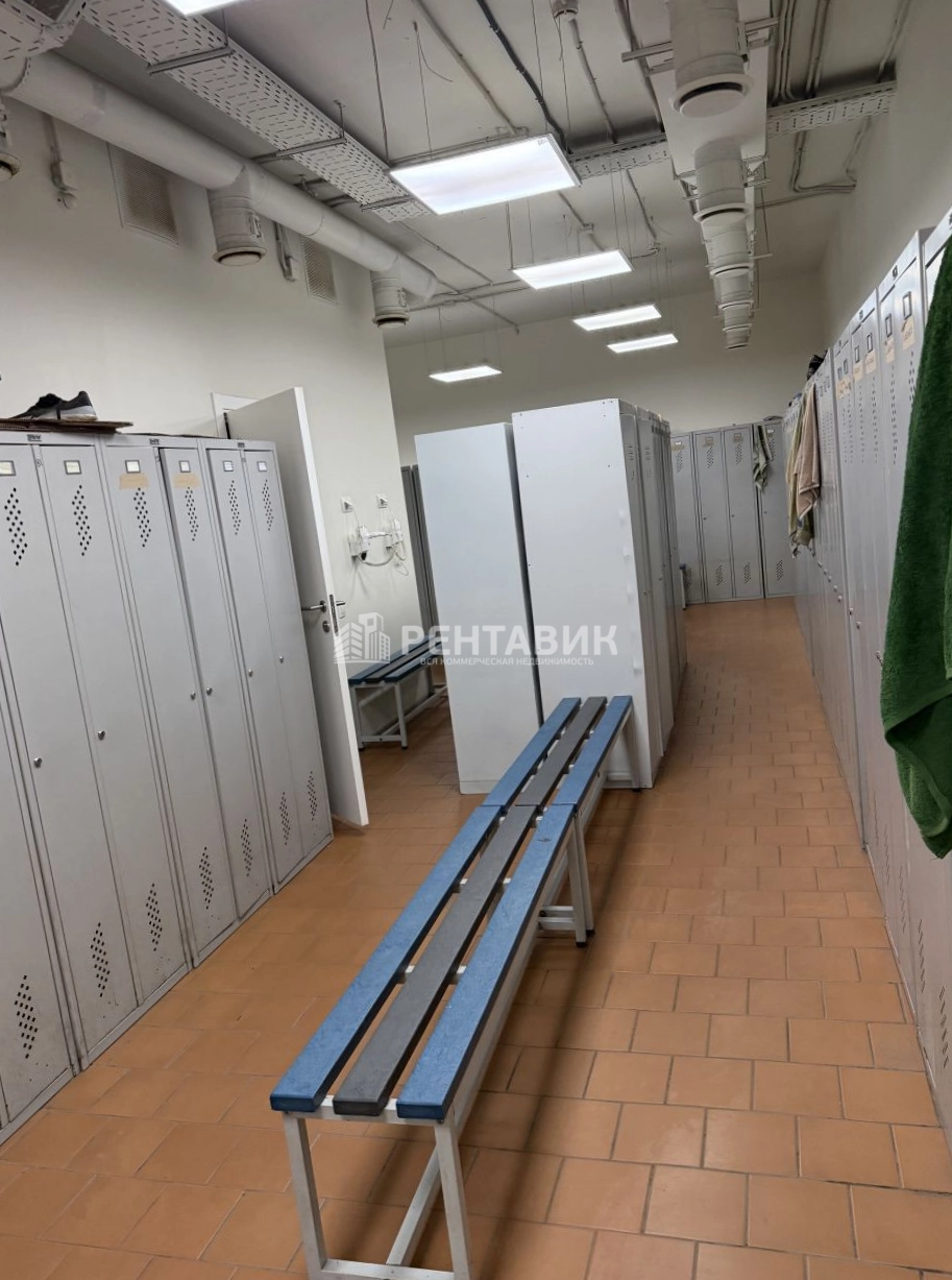 Помещение свободного назначения Волочаевская улица, 44 площадью 2984.4 квадратных метров