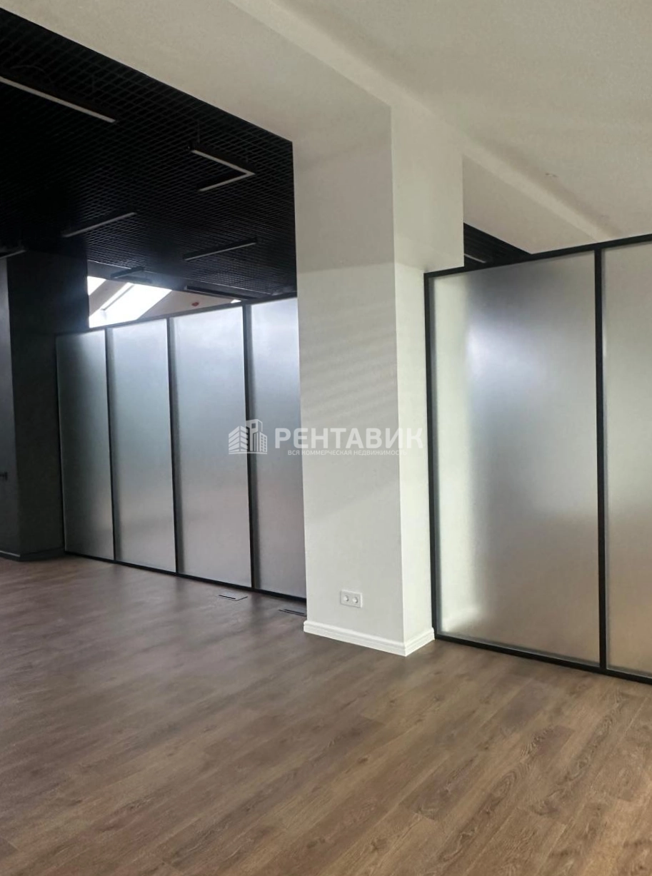Офис Red Brick - Рэд Брик площадью 1720 квадратных метров