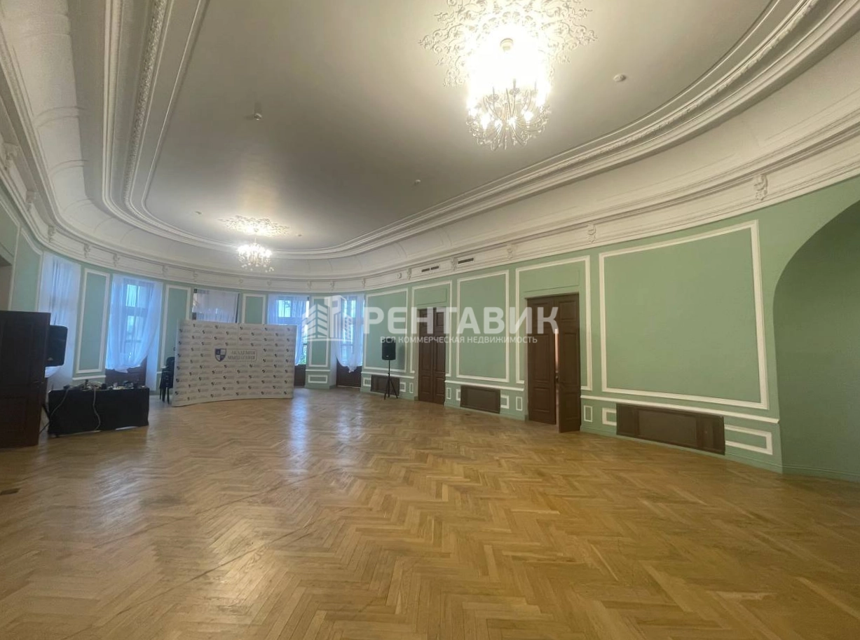 Здание целиком Свердловская набережная, 22 площадью 2400 квадратных метров