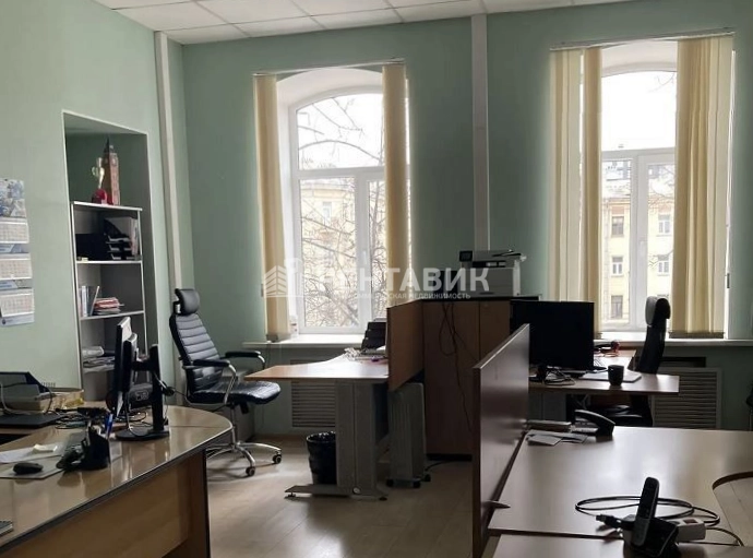Офис Московский, 115 площадью 288 квадратных метров