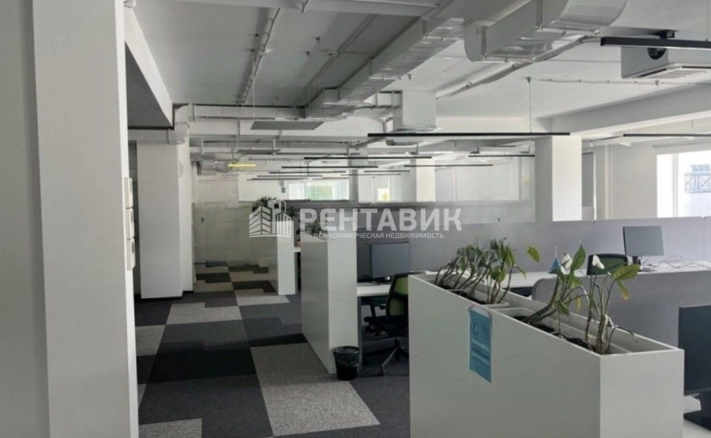 Офис МегаПарк площадью 1696 квадратных метров