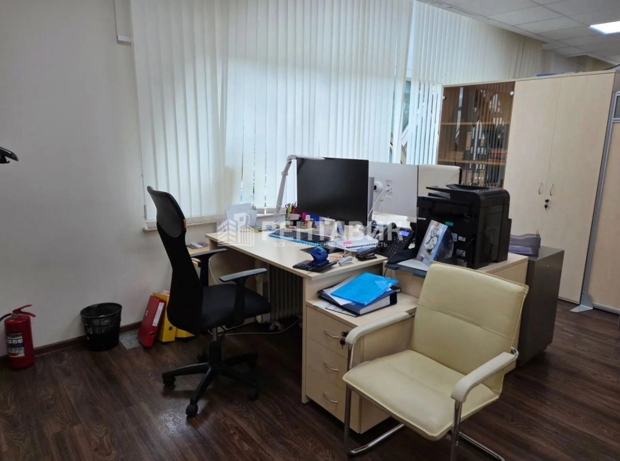 Офис Central City Tower / Централ Сити Тауэр площадью 225 квадратных метров