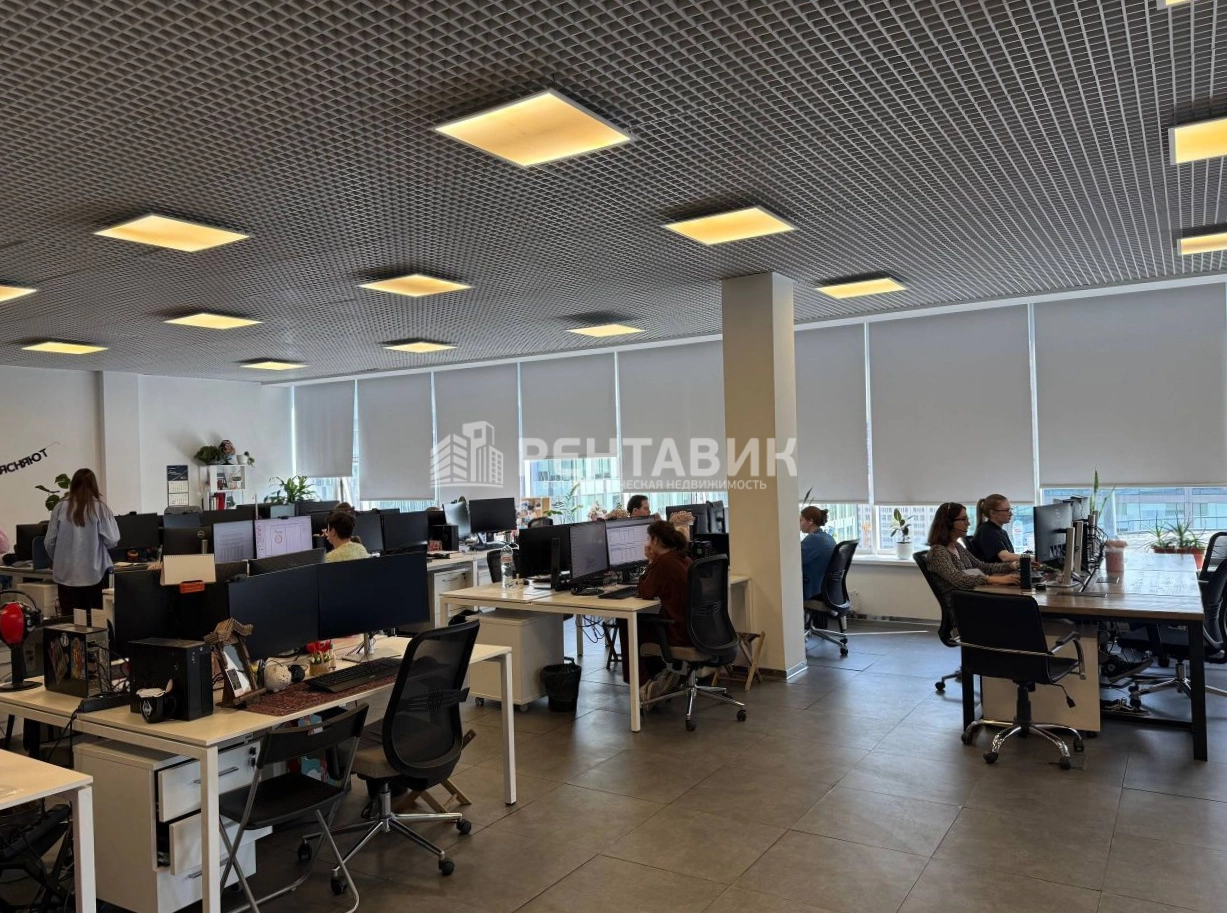 Офис Аэродом площадью 338 квадратных метров