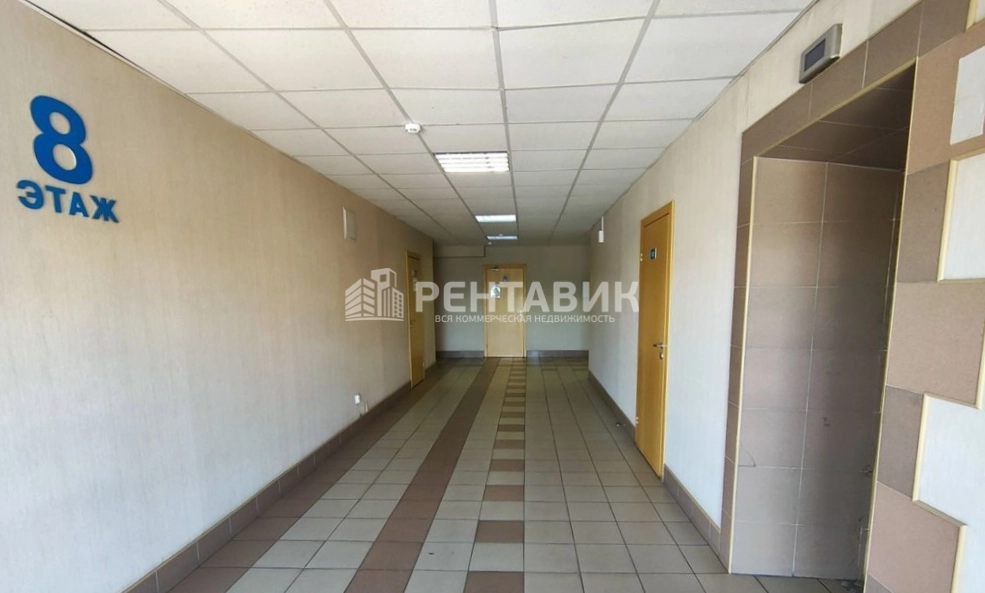 Офис Охта площадью 806 квадратных метров