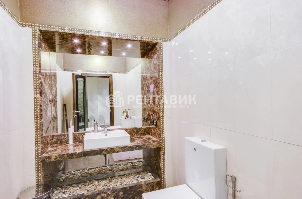 Офис Петровский, 5с8 площадью 254 квадратных метров
