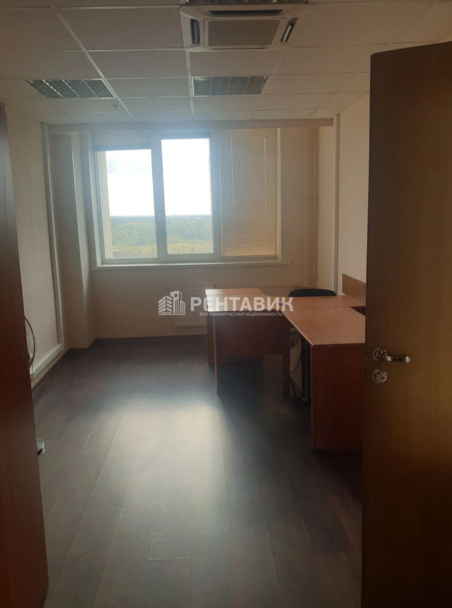 Здание целиком Мурзинский площадью 10400 квадратных метров